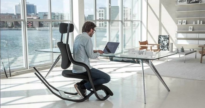 come scegliere una sedia ergonomica